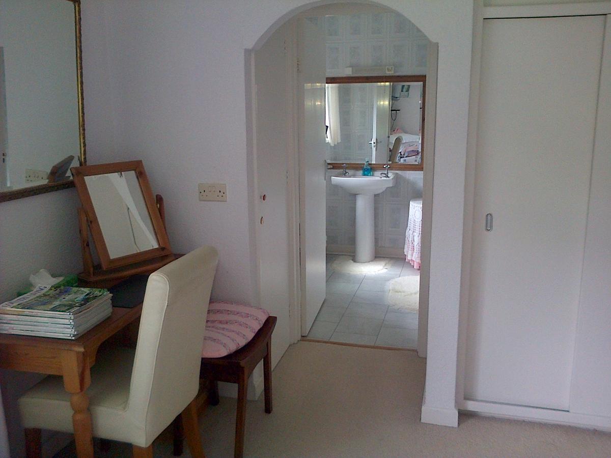 Follets B&B Pewsey Ngoại thất bức ảnh