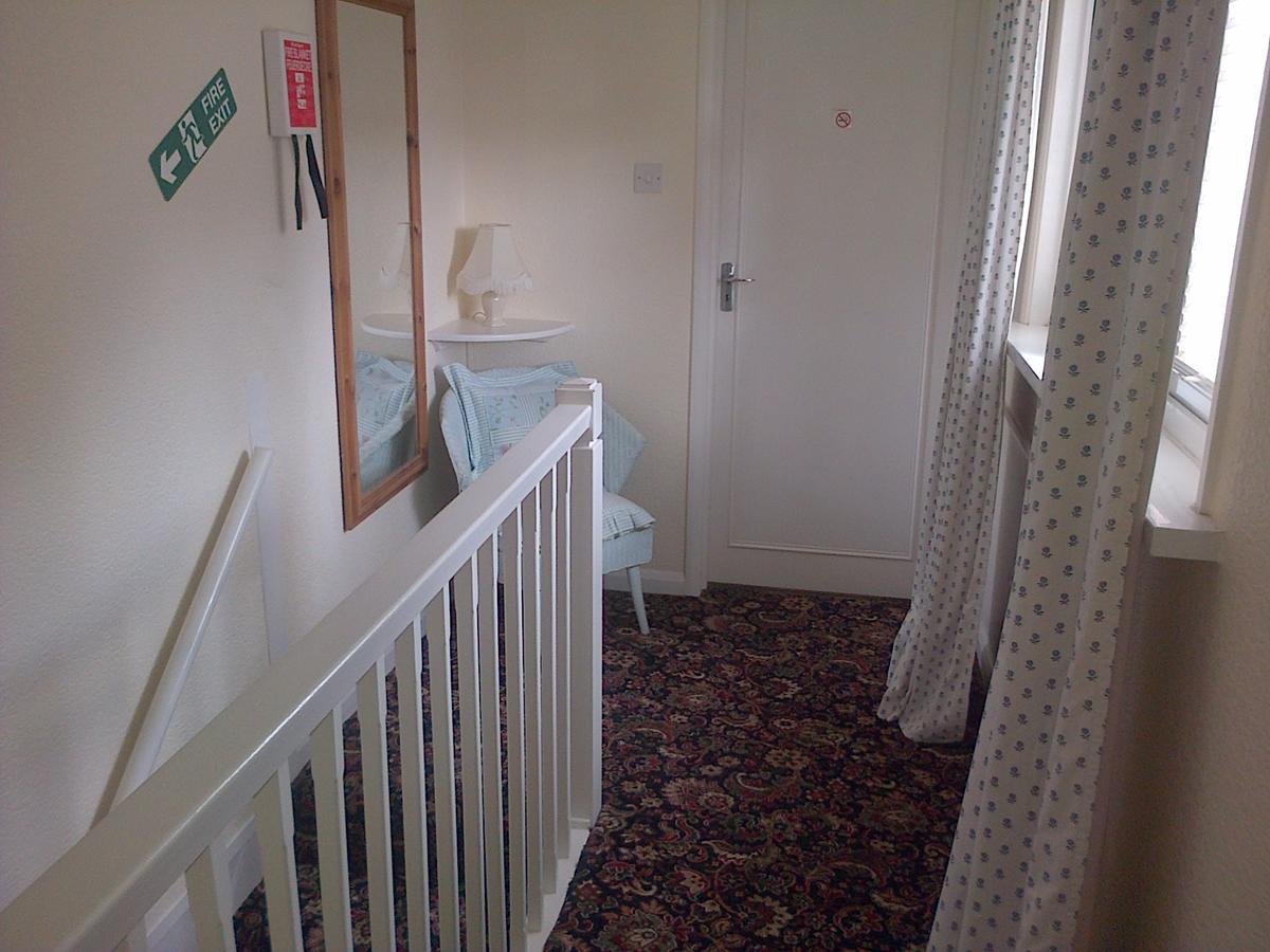 Follets B&B Pewsey Ngoại thất bức ảnh