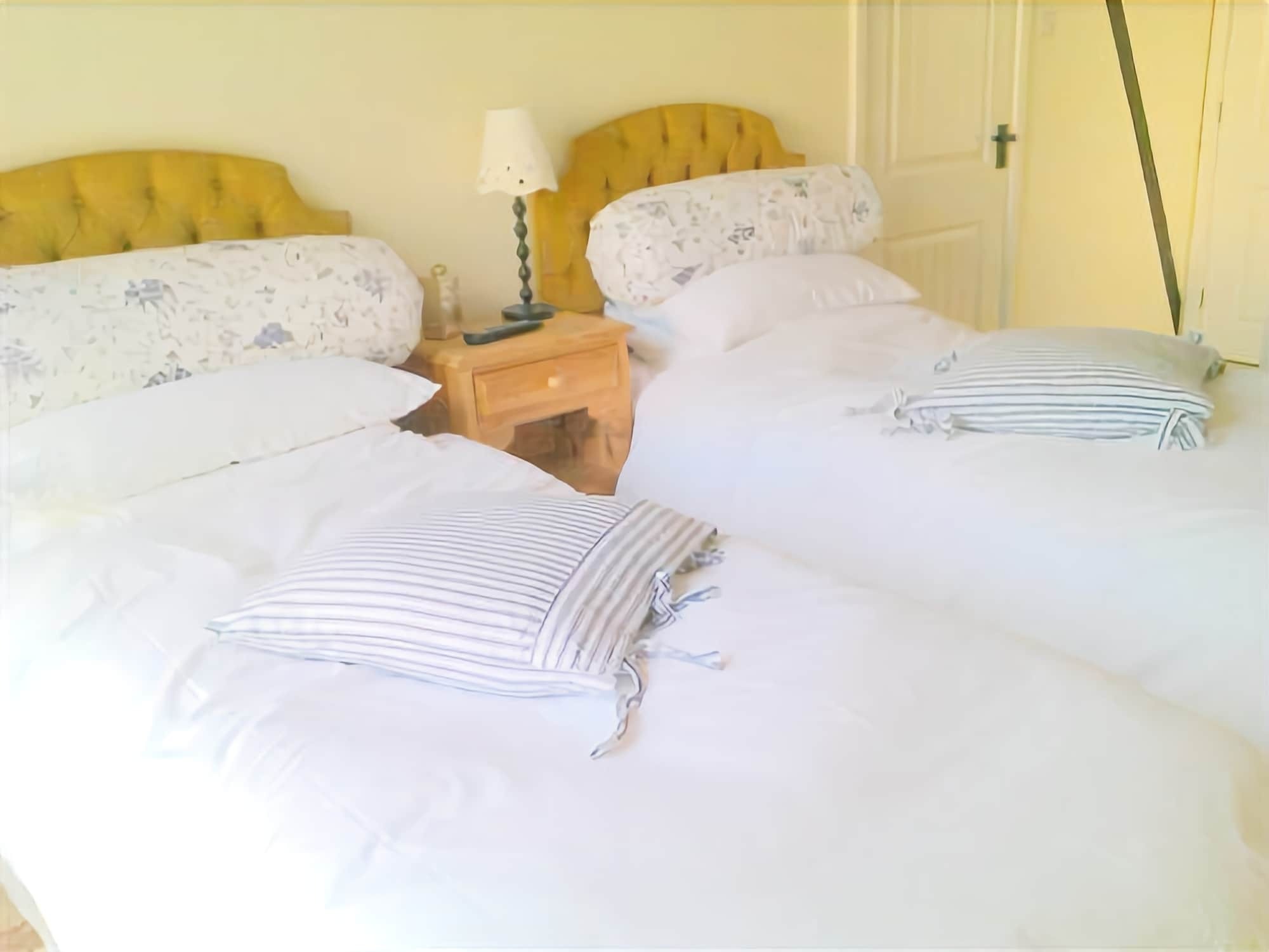 Follets B&B Pewsey Ngoại thất bức ảnh